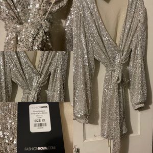 Beautiful Silver Wrap Dress 🤍🤍🤍🤍